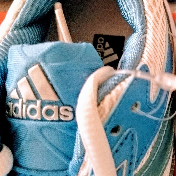NWT Adidas shoes Men athletic 7.5 running Nova blue Nth Carolina Tarheel Colors